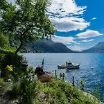 The Writer's Nest Waterfront By Rent * Faggeto Lario