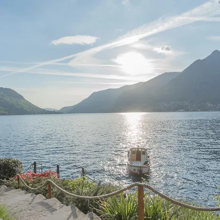 The Writer's Nest Waterfront By Rent Villa Faggeto Lario