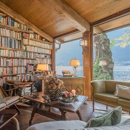 The Writer's Nest Waterfront By Rent Villa