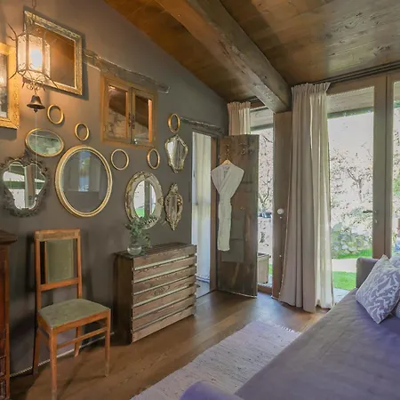 The Writer's Nest Waterfront By Rent Villa *