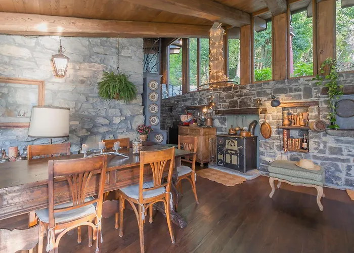 Vila The Writer's Nest Waterfront By Rent