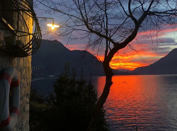 The Writer's Nest Waterfront By Rent Vila Faggeto Lario