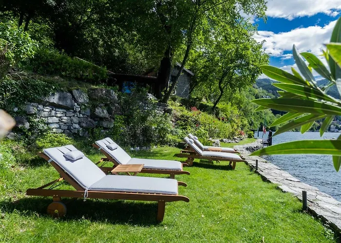 Vila The Writer's Nest Waterfront By Rent