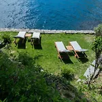 The Writer's Nest Waterfront By Rent