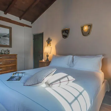 The Writer's Nest Waterfront By Rent Вилла Фаджето-Ларио