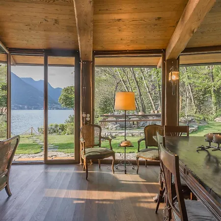 The Writer's Nest Waterfront By Rent Вилла