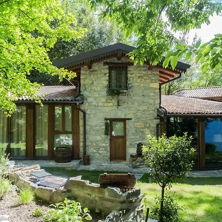 Вилла The Writer's Nest Waterfront By Rent Фаджето-Ларио